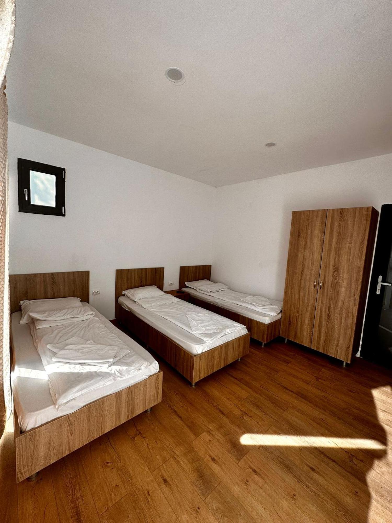 Complex Popas Pacurari Hotel Iasi Bagian luar foto